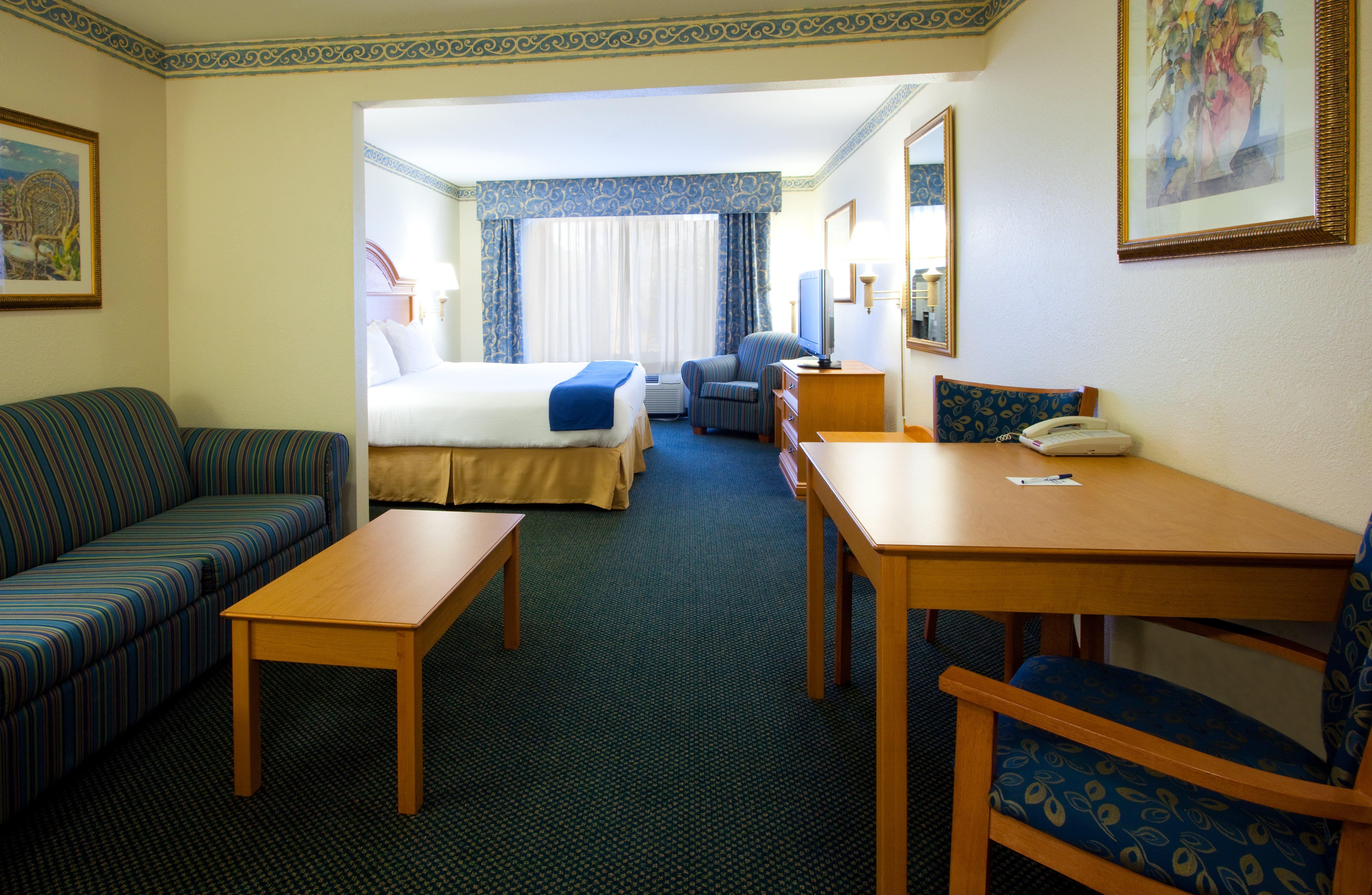 Holiday Inn Express Hotel & Suites Jacksonville-Blount Island By Ihg Стая снимка