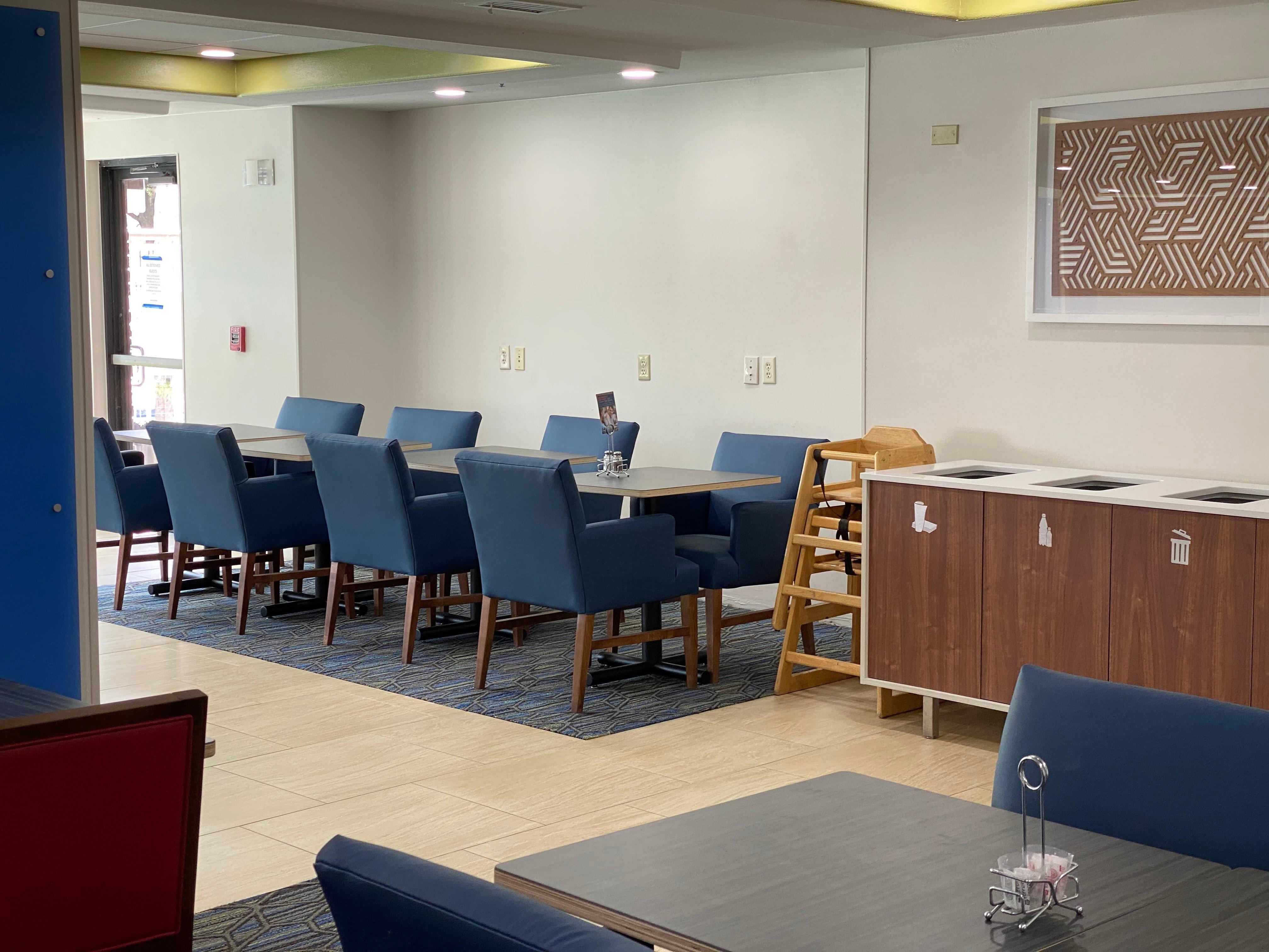 Holiday Inn Express Hotel & Suites Jacksonville-Blount Island By Ihg Екстериор снимка
